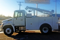 images of service truck