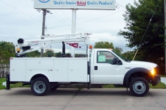 images of service truck